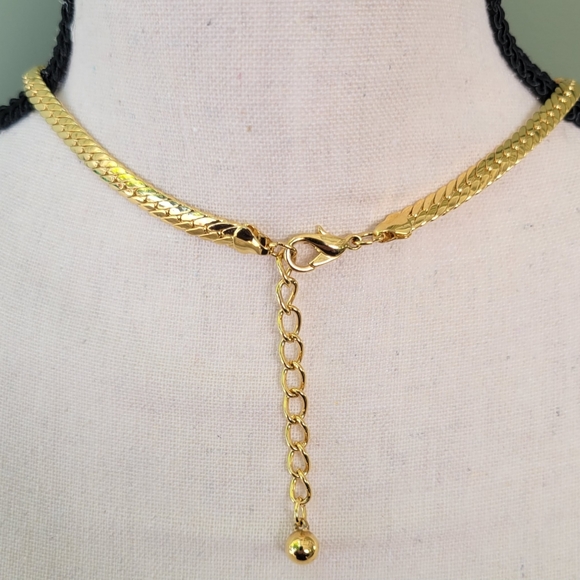 ParkLane Gold Tone Black Enamel and Rhinestone Necklace, Bib Choker, Herringbone - Picture 7 of 13